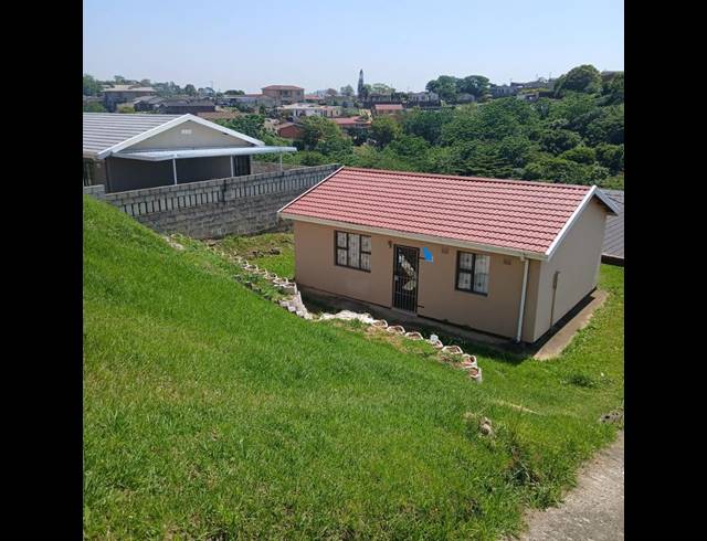 2 BEDROOM HOUSE FOR SALE IN UMLAZI Z